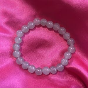 Grey Beaded Bracelet 🐰